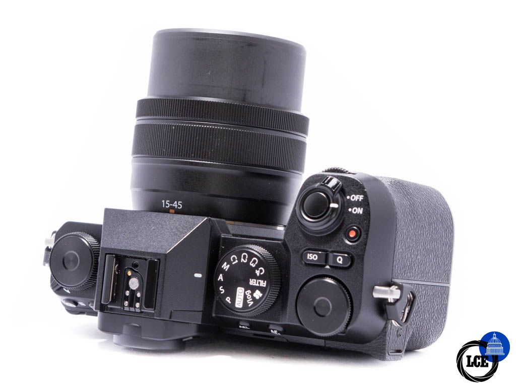 FujiFilm X-S20 + XC 15-45mm f3.5-5.6 OIS PZ *Low shutter count* *Boxed*