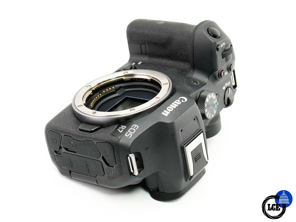 Canon EOS R7 Body  ** Low Shutter Count **