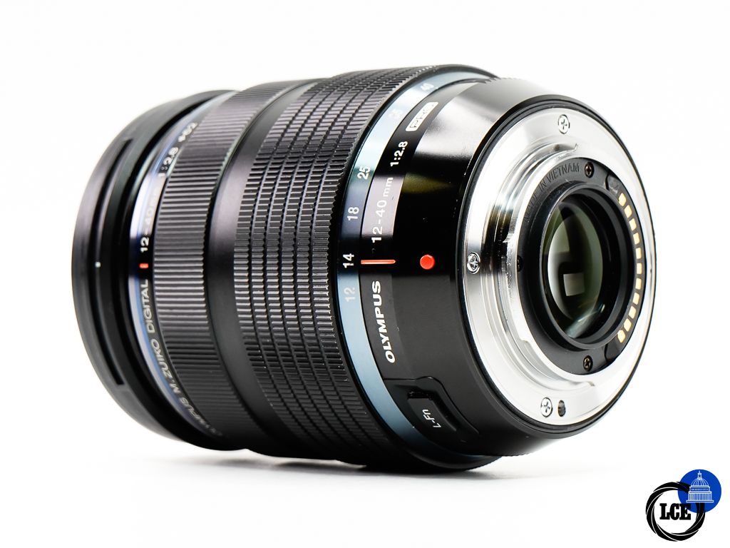 Olympus ED 12-40mm F2.8 Pro