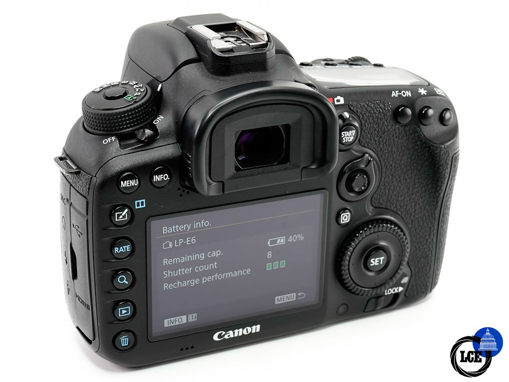 Canon EOS 7D MKII Body * BOXED / SHUTTER COUNT 21K *