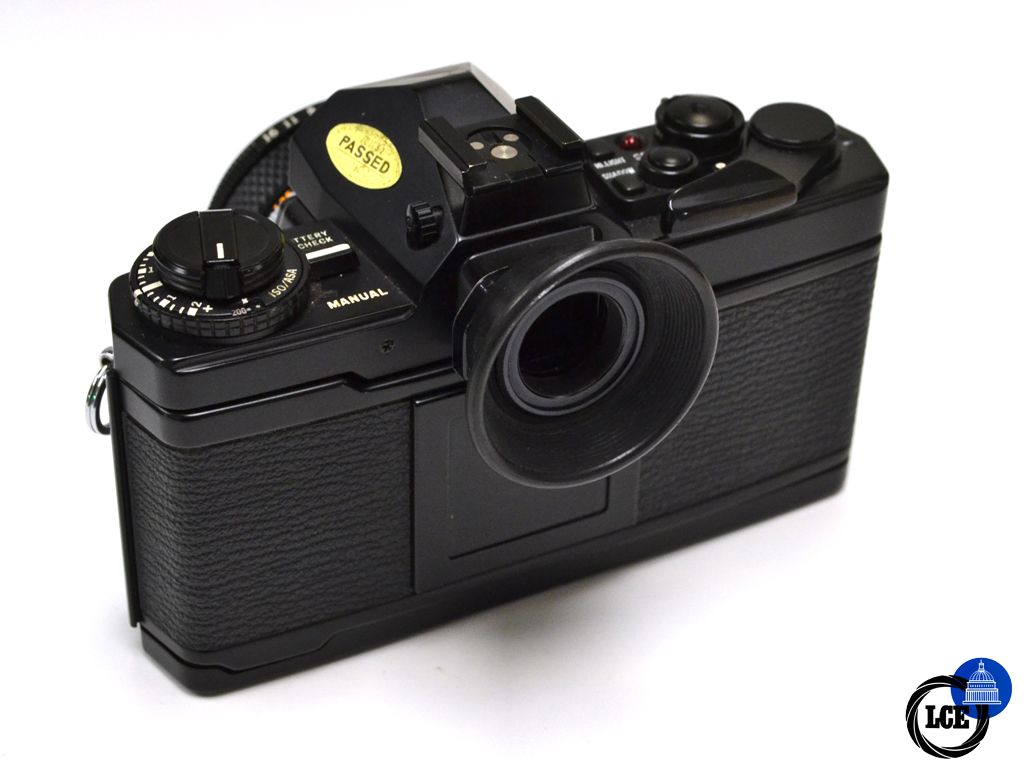 Olympus OM-4 + 24mm f2.8 + 90mm f2.8 + 75-150mm f4 + 75-205mm f3.8