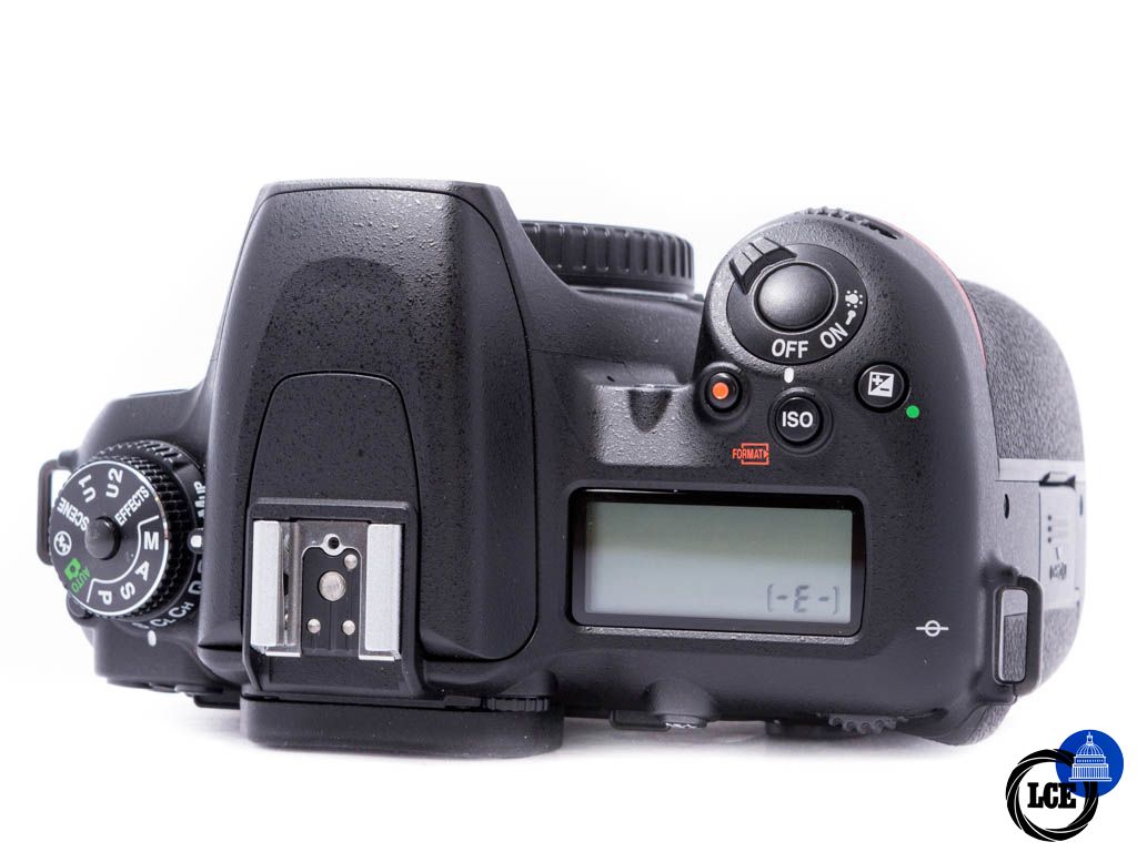 Nikon D7500 Body *Very low shutter count*
