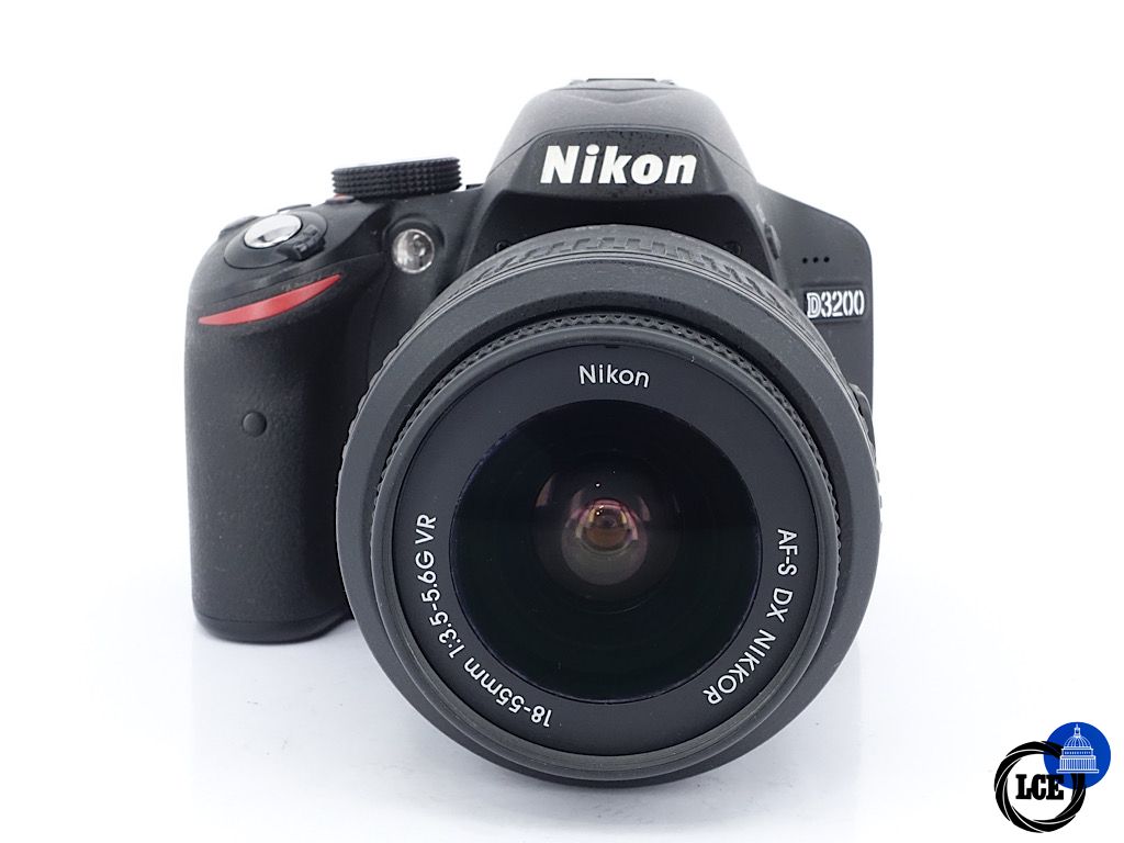 Nikon D3200 + AF-S 18-55mm F3.5-5.6 G DX VR | 4*
