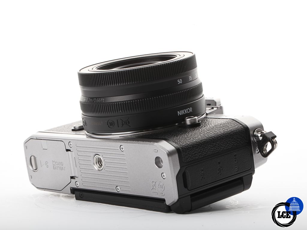 Nikon Z fc + 16-50mm | 10113181