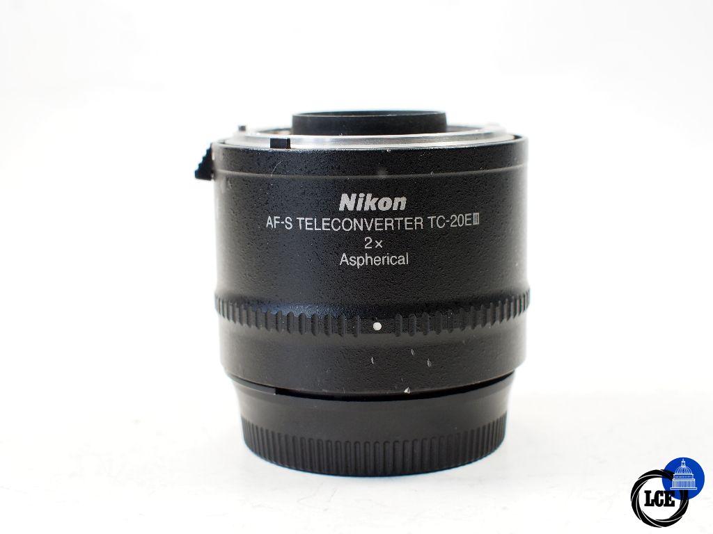 Nikon FX TC-20E III 2x converter