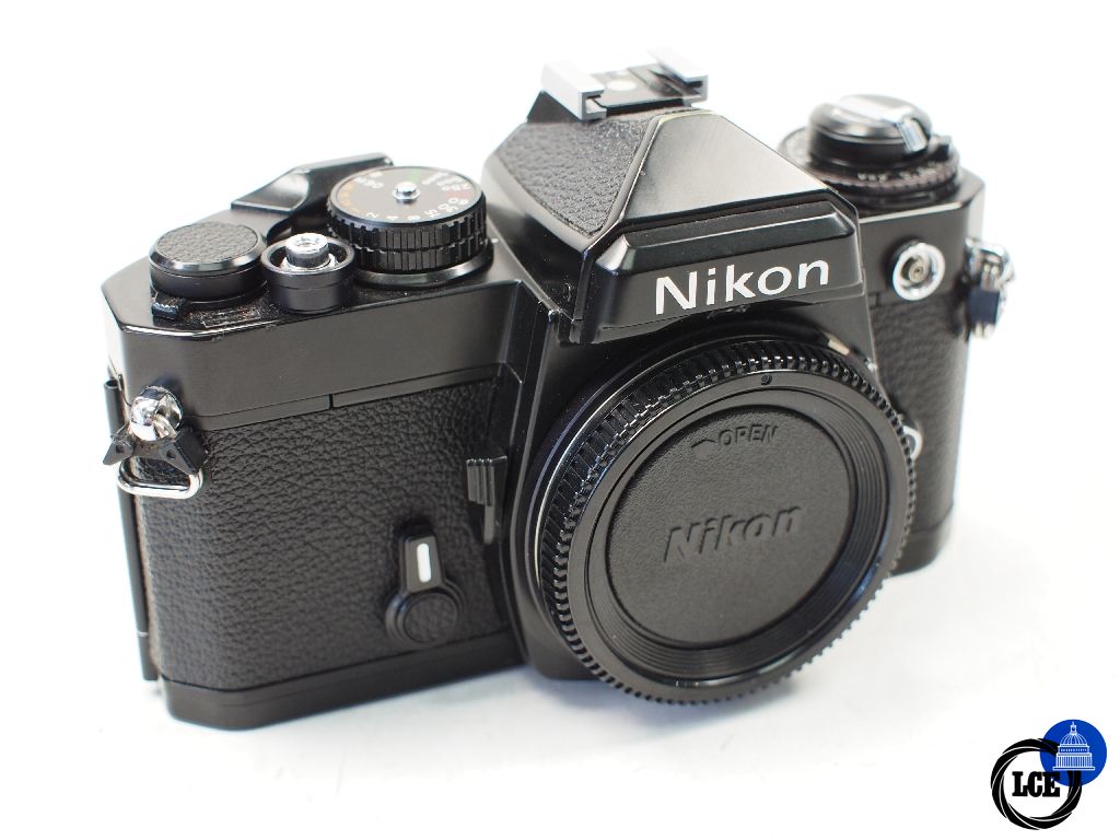 Nikon FE Body