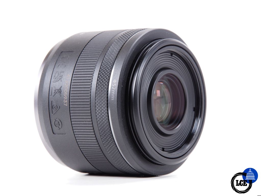 Canon RF 35mm F1.8 Macro IS STM
