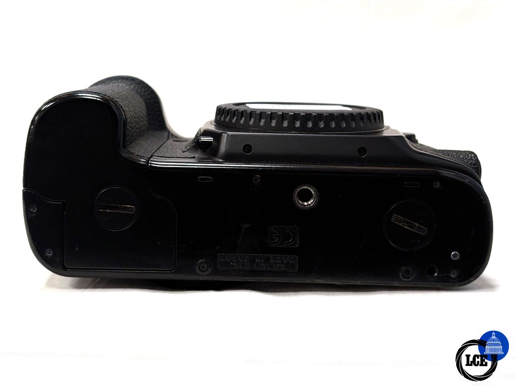 Canon EOS 1v 35mm Film Camera Body
