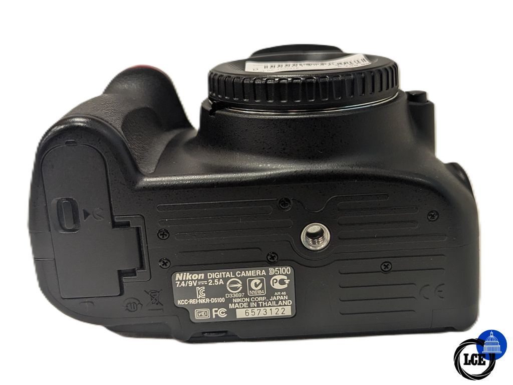 Nikon D5100 Body - 9800 Shutter Count