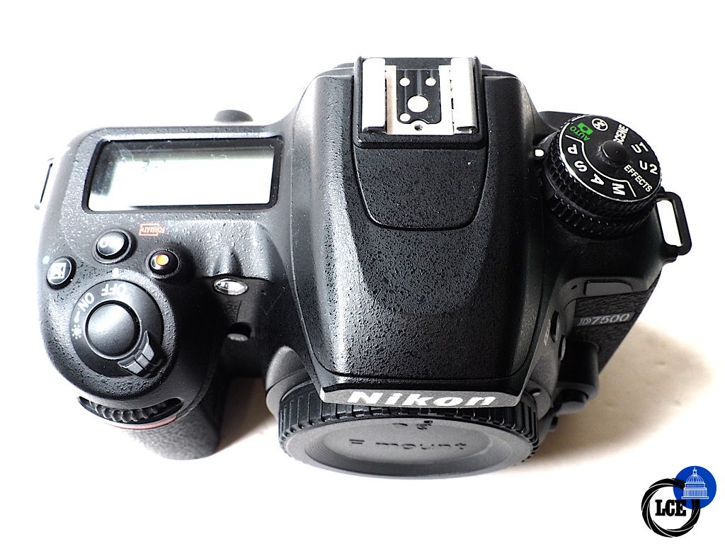 Nikon D7500 Body