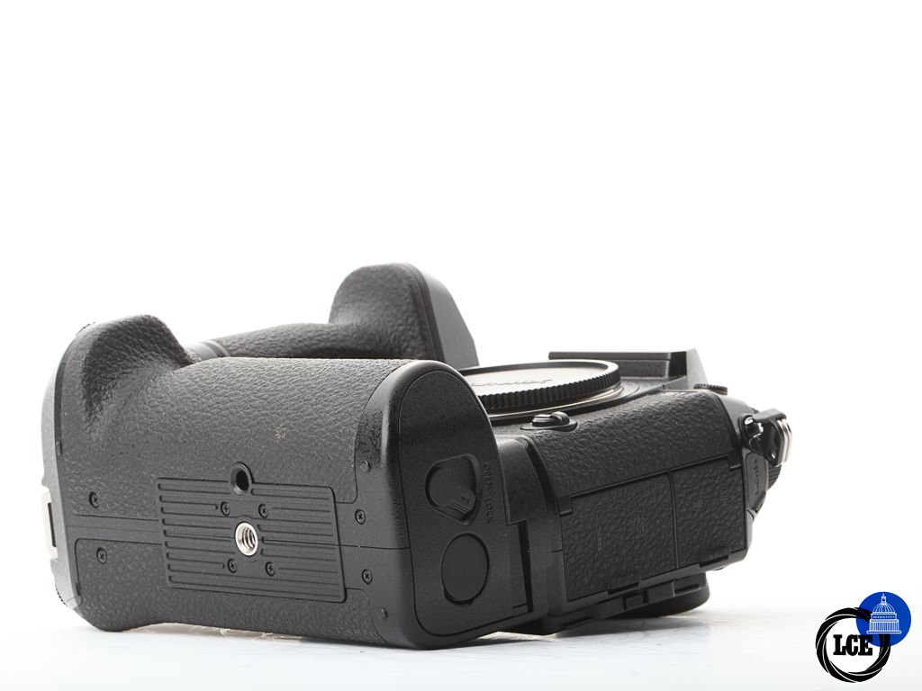 Panasonic S1 + Grip | 10113532