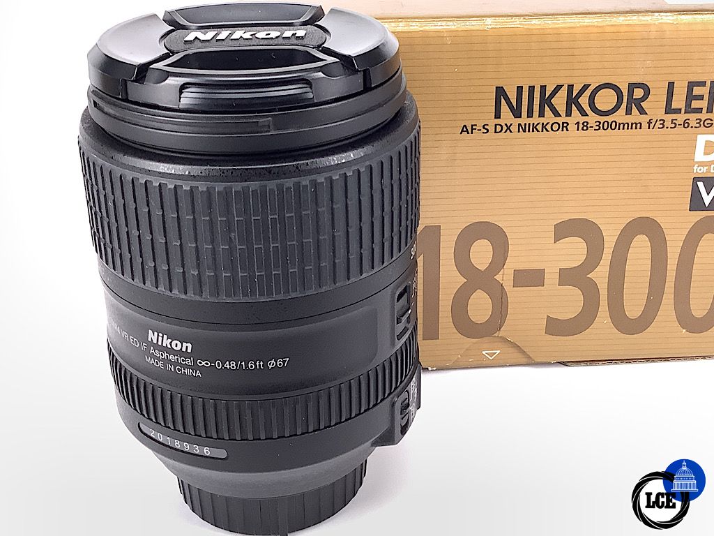 Nikon AF-S 18-300mm VR F3.5-6.3 DX