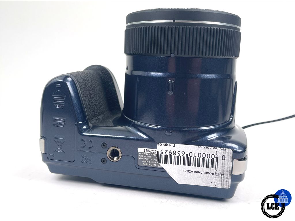 Kodak Pixpro AZ528