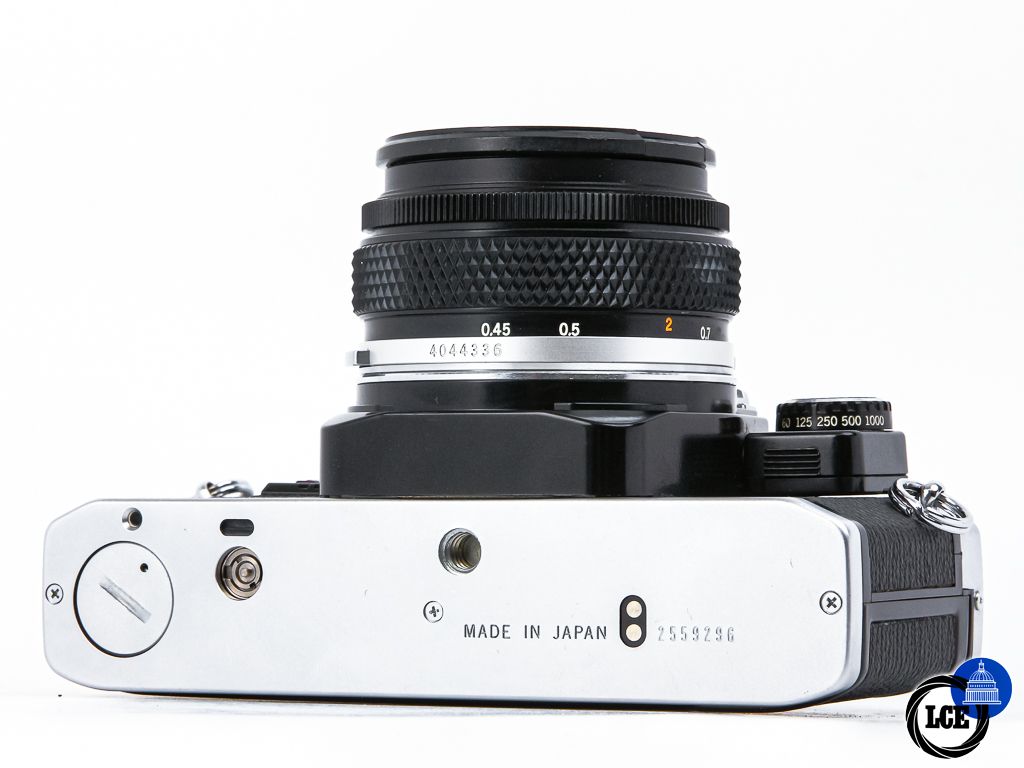 Olympus OM-10 + 50mm f1.8 + Manual Adapter