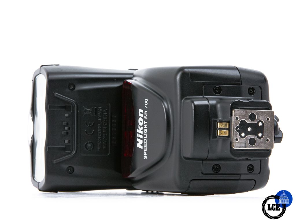 Nikon Speedlight SB-700