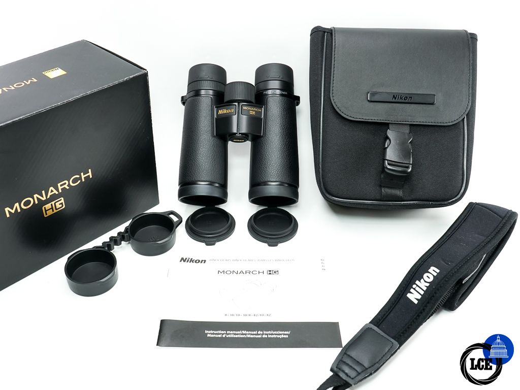 Nikon Monarch HG 8x42 