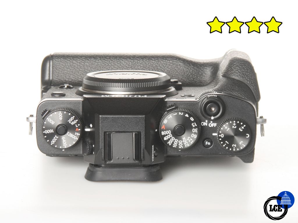 FujiFilm X-T3 Body & VG-XT3 Power Grip (BOXED) Shutter Count 7