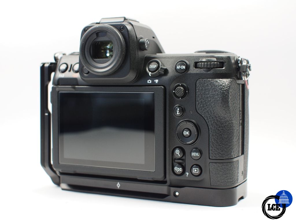 Nikon Z8 