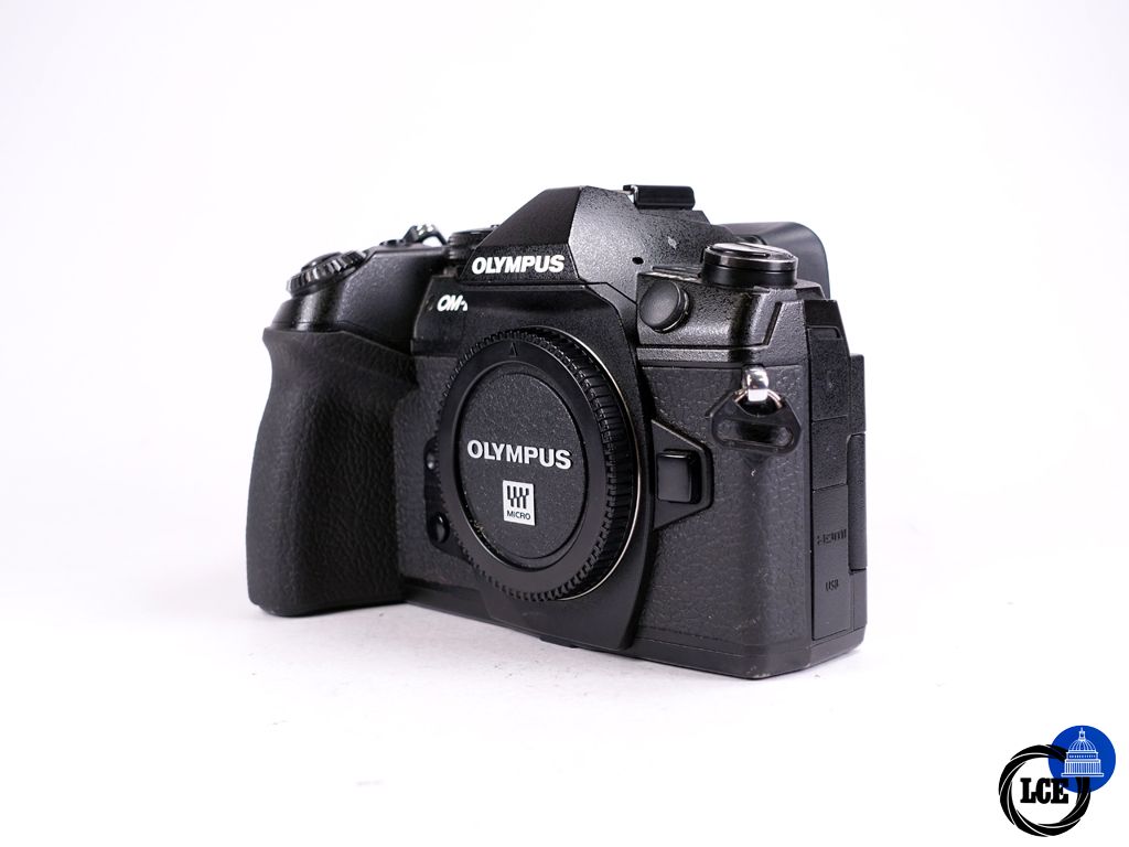 Olympus OM-D E-M1 Mark II