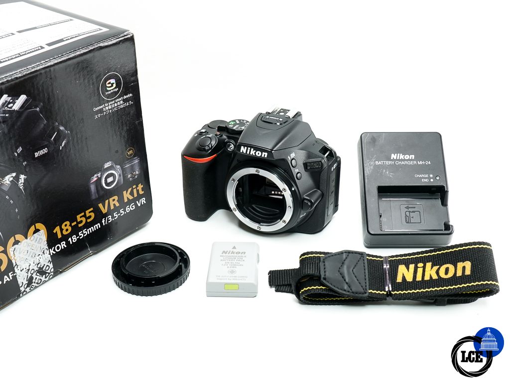 Nikon D5600 Body 