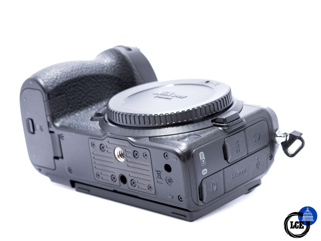 Nikon Z5 Body *Low shutter count*
