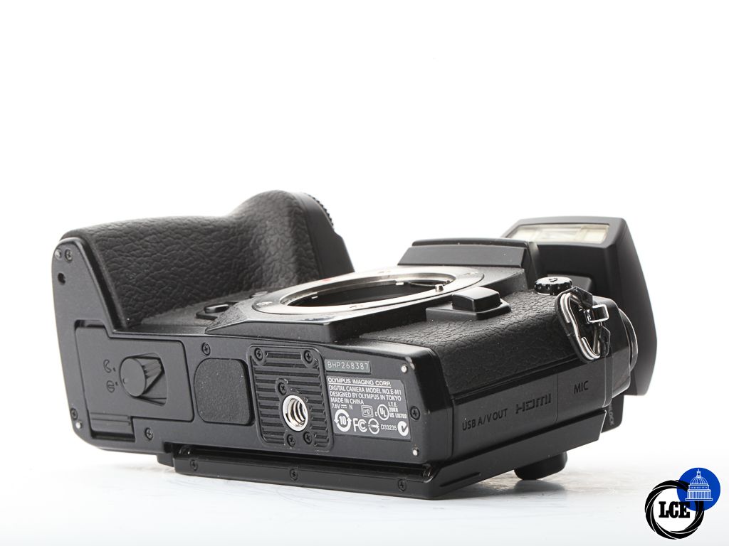 Olympus EM-1 Mk1 | 10113761