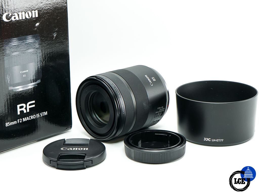 Canon RF 85mm F2 Macro IS STM
