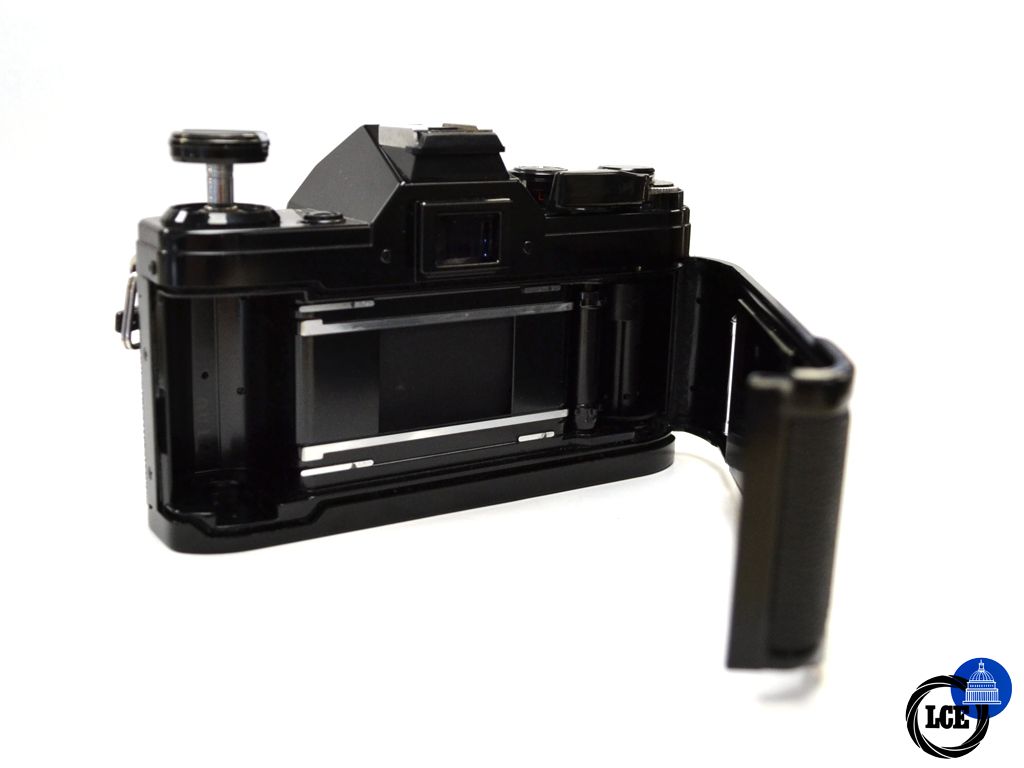 Canon AE-1 Black + 50mm F1.8 *FILM TESTED!*