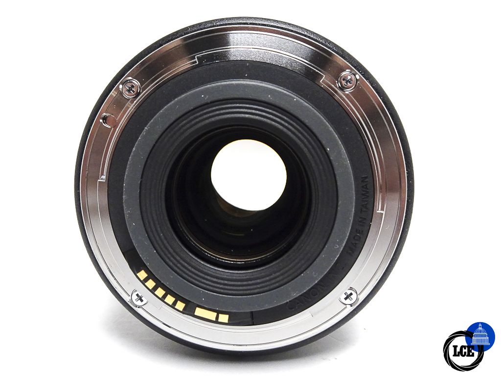 Sony E 16-50mm f/3.5-5.6 PZ OSS
