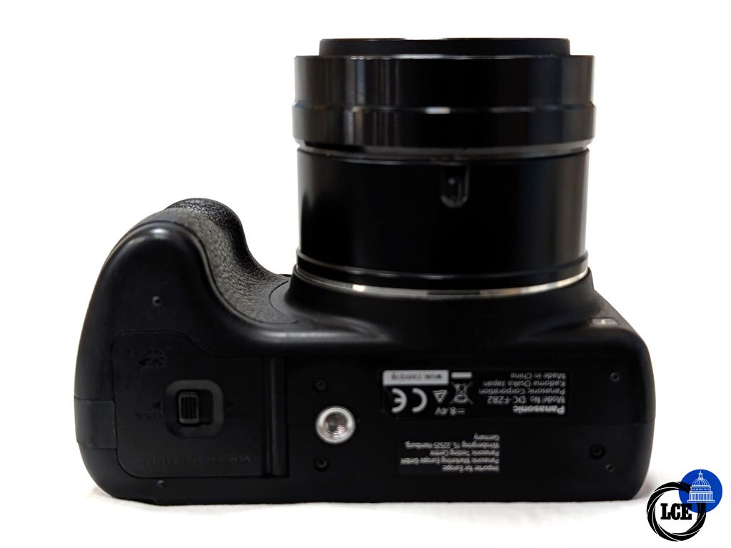 Panasonic Lumix FZ82