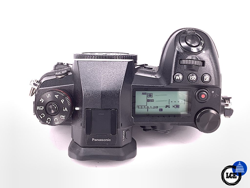 Panasonic G9 body *Only 5.8K Shutter Count*