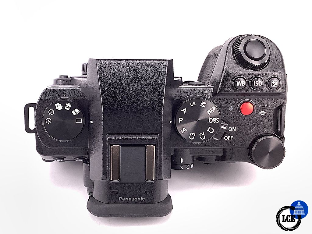 Panasonic G9II ( Mk2 ) body *very low 1.5k shutter count *