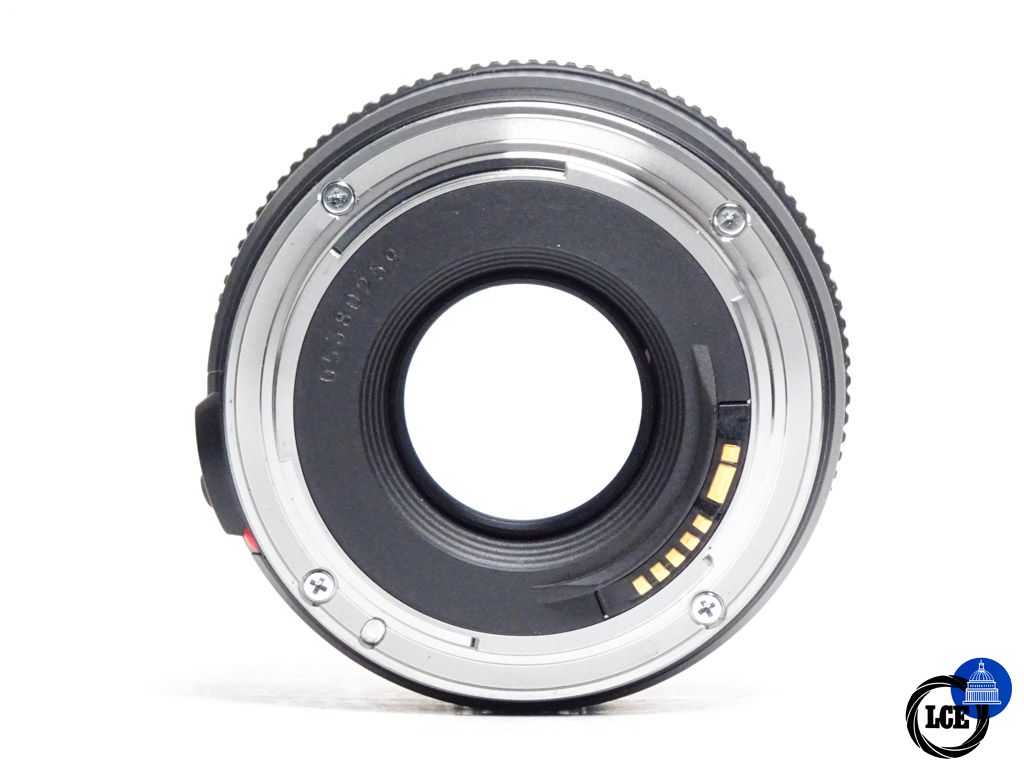 Canon EF 28mm f/1.8