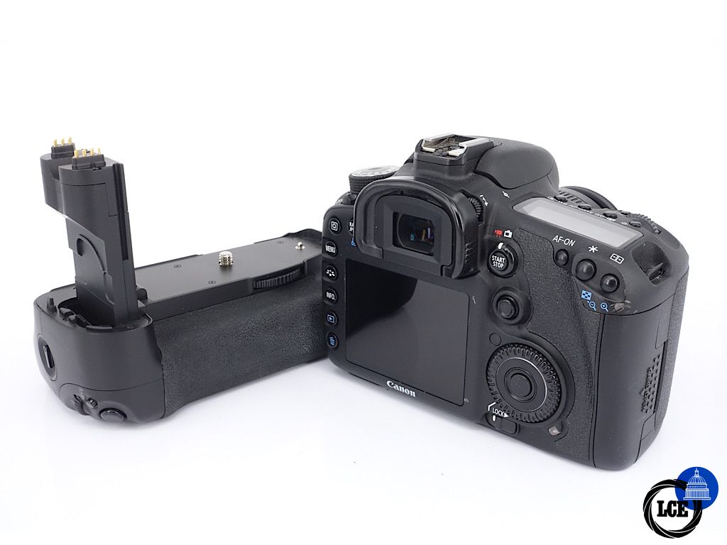 Canon EOS 7D + EF-S 18-55mm F3.5-5.6 IS II + Grip | 4*
