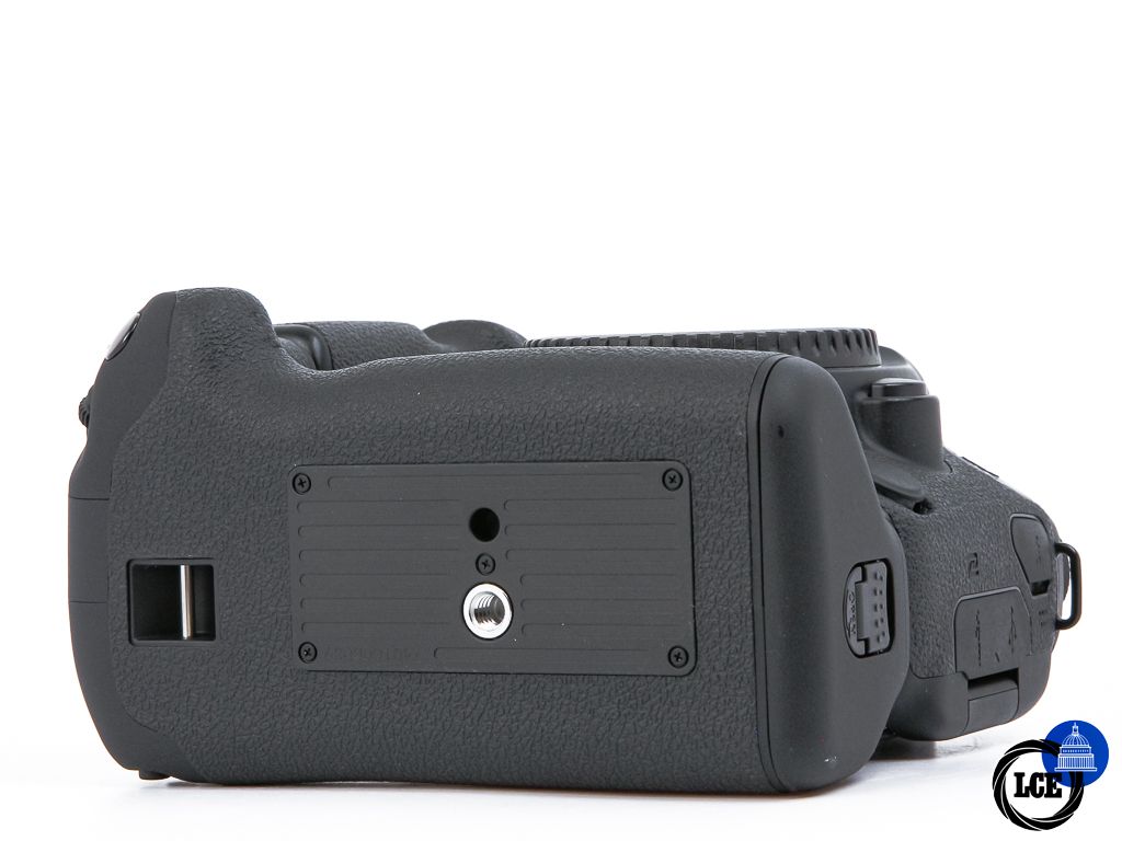 Canon EOS 6D II + BG-E21 **11k Shutter Count**