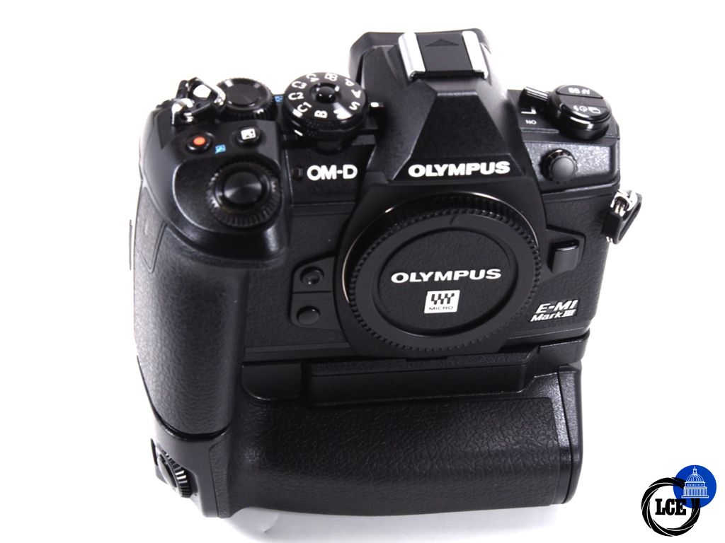 Olympus E-M1 III & Grip
