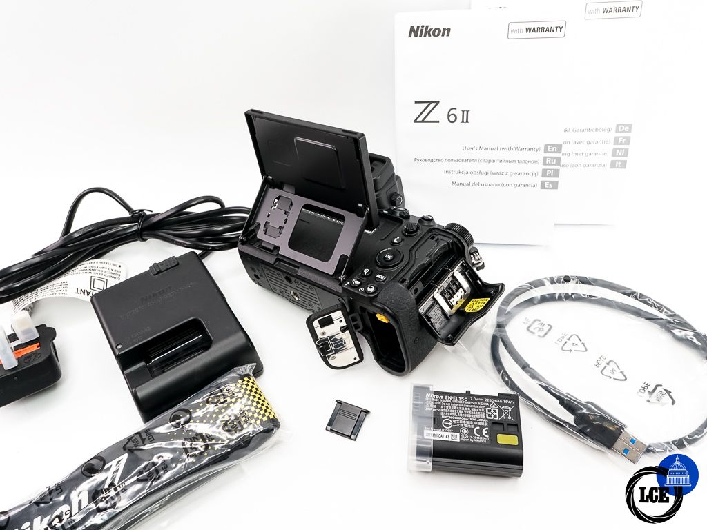 Nikon Z6 II Body * BOXED & LOW SHUTTER COUNT *
