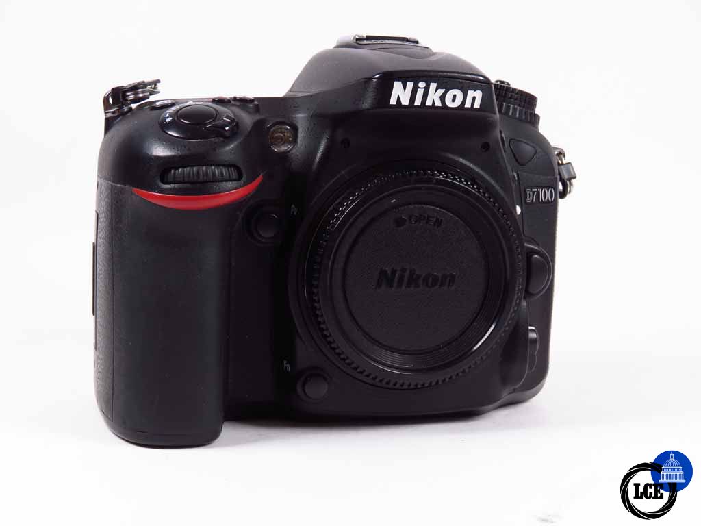 Nikon D7100 Body
