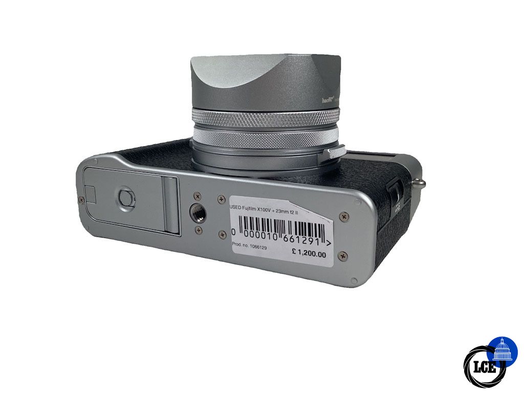 FujiFilm X100V