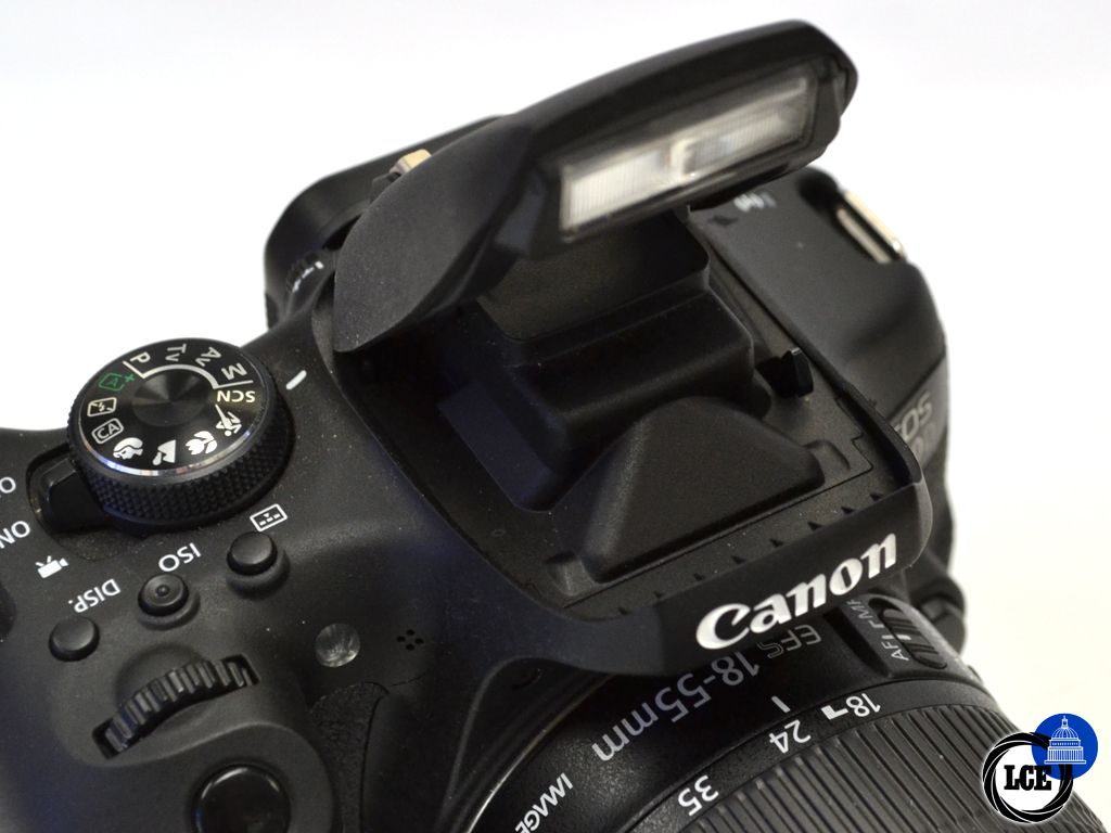 Canon EOS 750D + 18-55mm 
