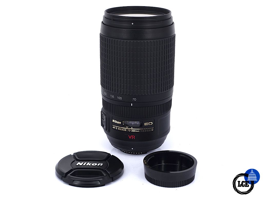 Nikon AF-S 70-300mm F4.5-5.6G ED VR | 4*