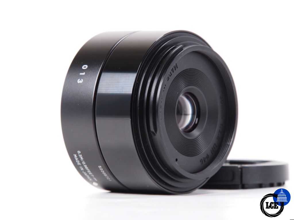Sigma 30mm F2.8 DC DN Sony E