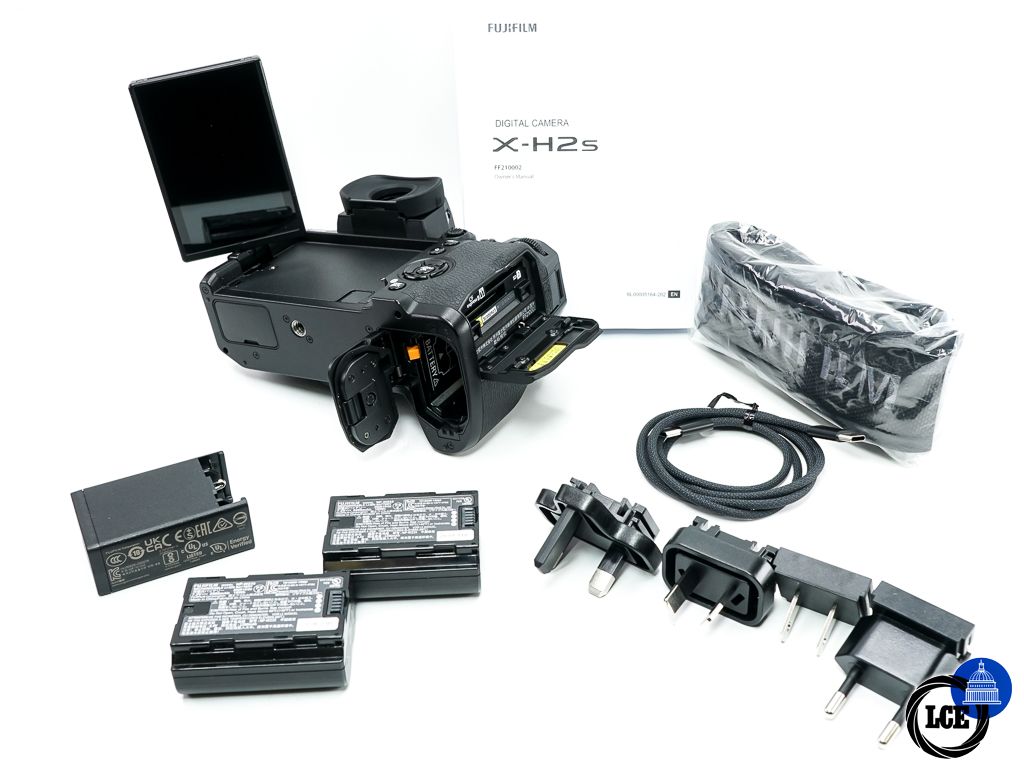 FujiFilm X-H2s Body * BOXED /  SHUTTER COUNT ON 3.6K + SPARE BATTERY*