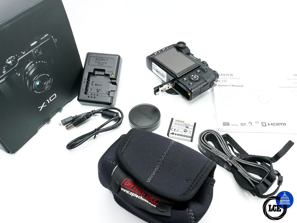 FujiFilm X10 * BOXED *