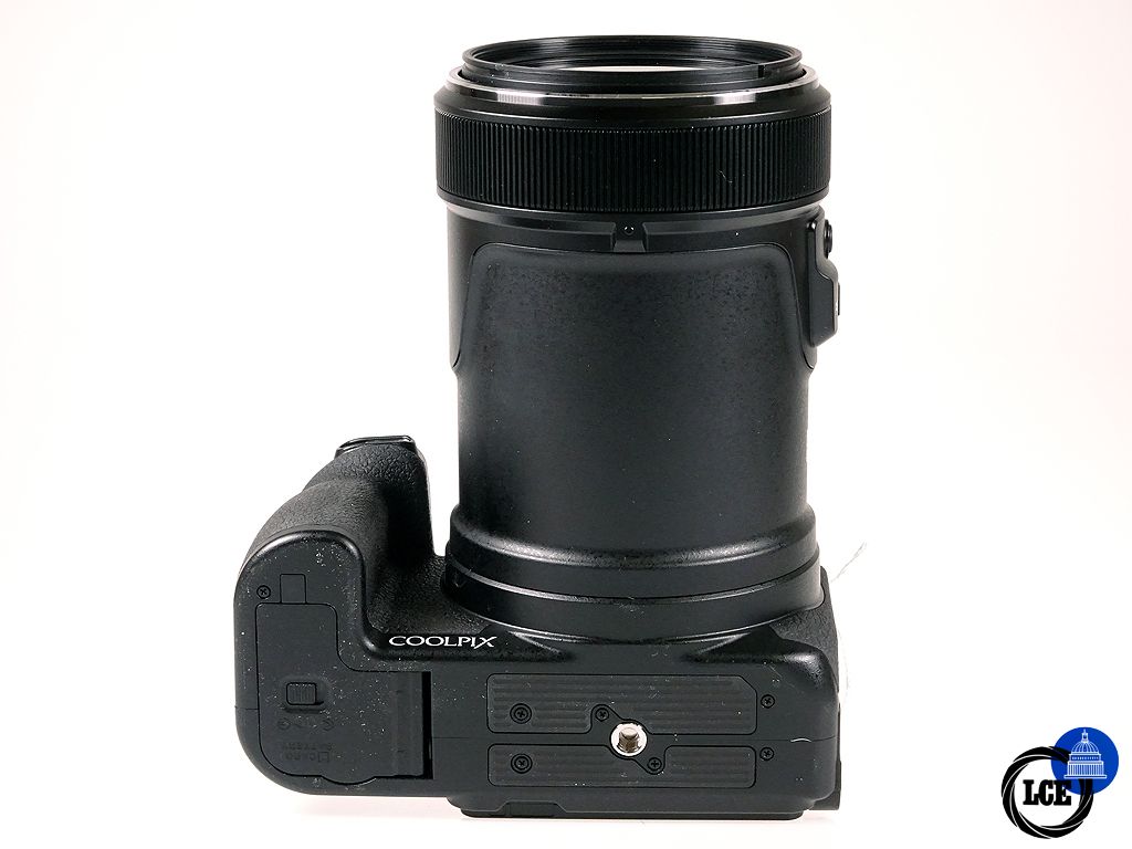 Nikon Coolpix P1000