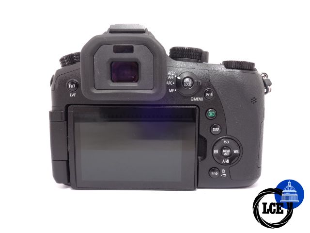 Panasonic LUMIX FZ2000