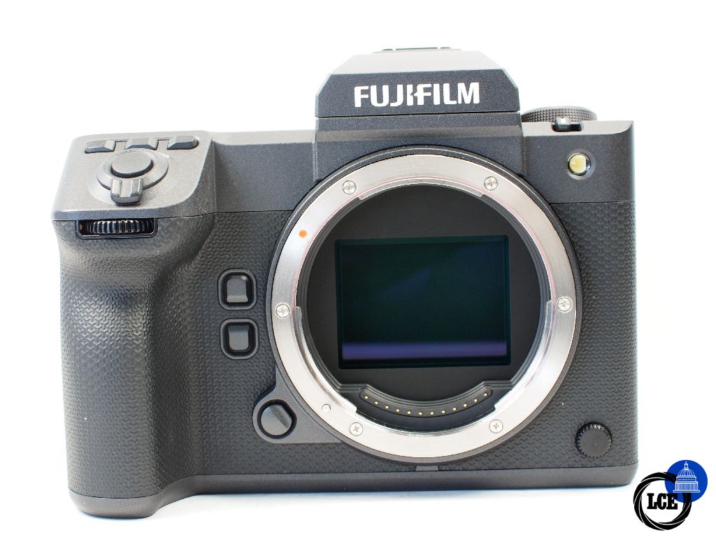 FujiFilm GFX100 II Body shutter count 11,659