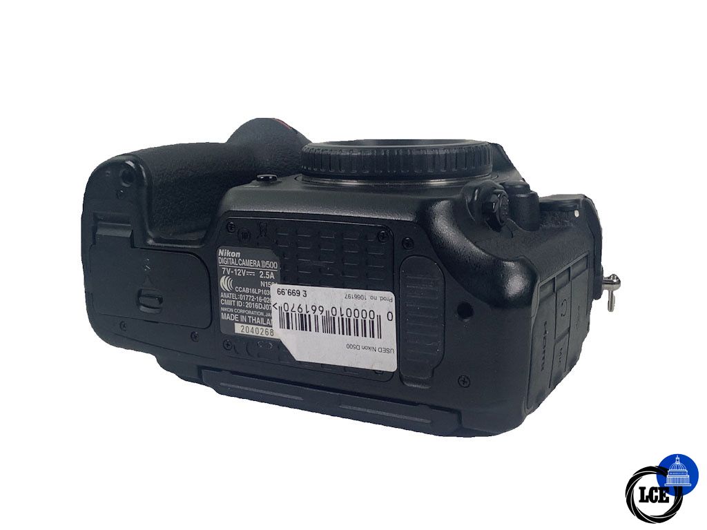 Nikon D500