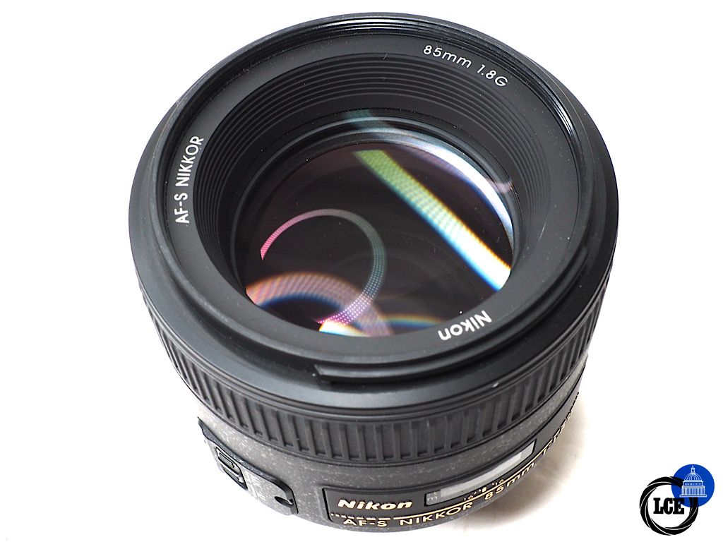 Nikon AF-S 85mm f1.8 G