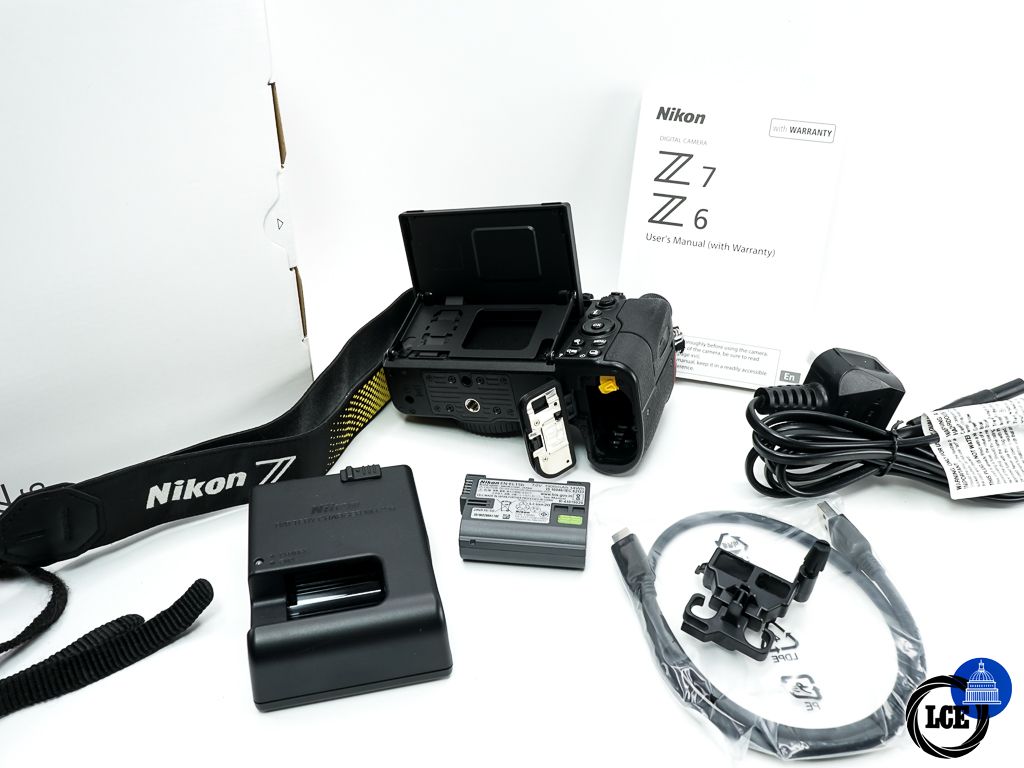 Nikon Z 6 Body * BOXED / SHUTTER COUNT ON 1.8K *